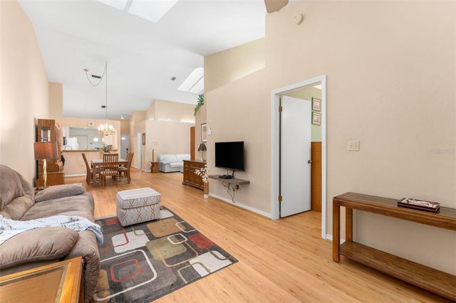 5029 SW 10TH LANE, Gainesville, FL 32607