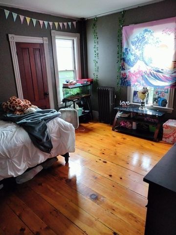 15 Millbrook St 1, Worcester, MA 01606