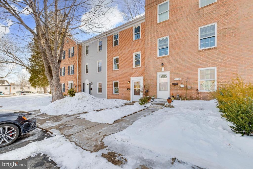 2907 WREN CT, Woodbridge, VA 22191