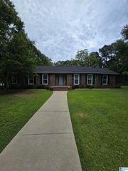 276 LANGSTON DRIVE, Jemison, AL 35085