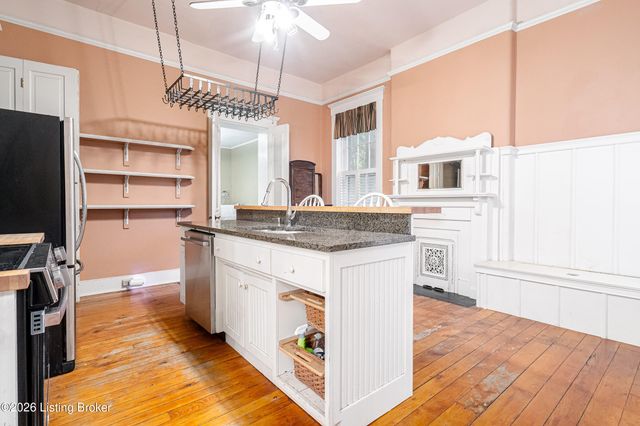 1618 Story Ave, Louisville, KY 40206