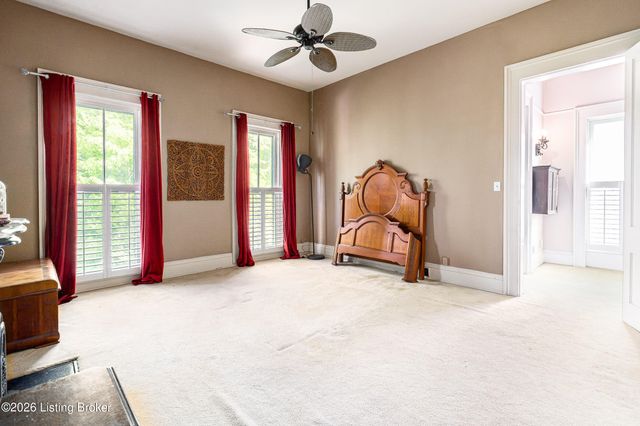 1618 Story Ave, Louisville, KY 40206