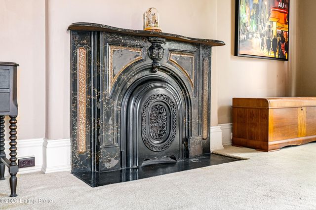 1618 Story Ave, Louisville, KY 40206