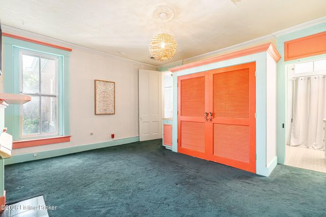 1618 Story Ave, Louisville, KY 40206