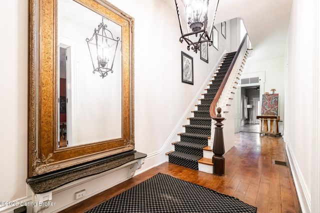 1618 Story Ave, Louisville, KY 40206