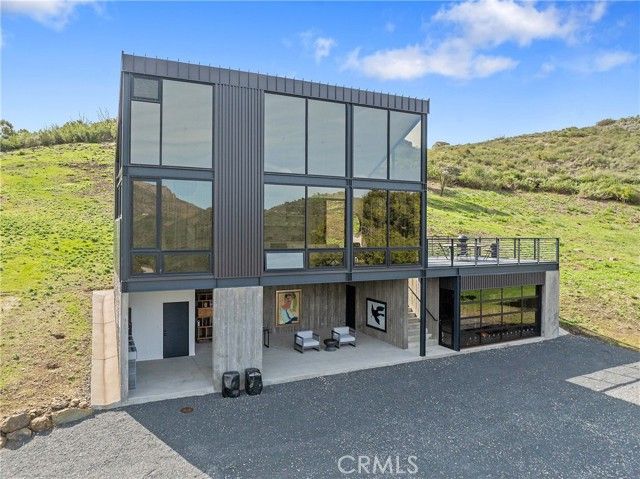 10120 Yerba Buena Road, Malibu, CA 90265