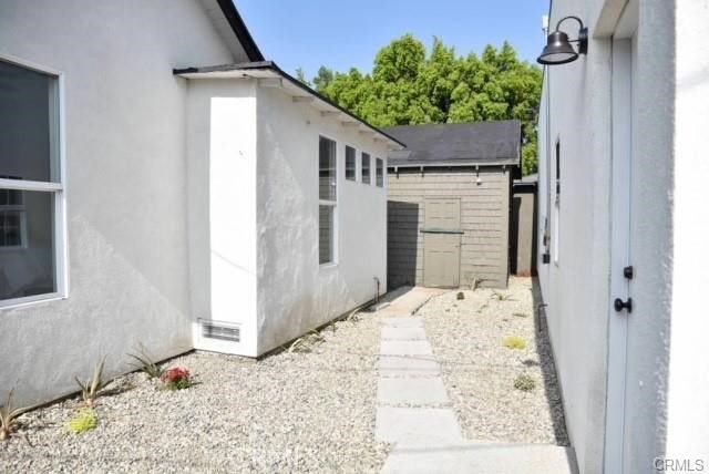 10808 Sarah Street, North Hollywood, CA 91602