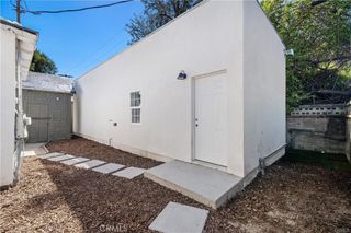 10808 Sarah Street, North Hollywood, CA 91602