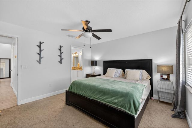 11207 FIRESIDE DRIVE, Tampa, FL 33625