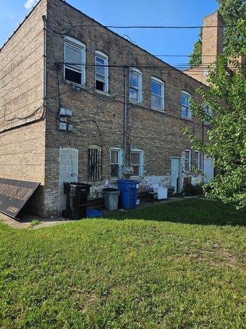 11057-11059 S Homewood Avenue, Chicago, IL 60643