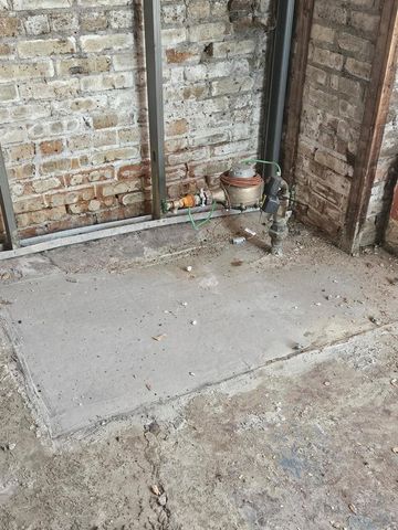 11057-11059 S Homewood Avenue, Chicago, IL 60643