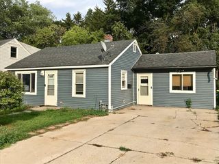 1139 WIRTZ AVENUE, Green Bay, WI 54304