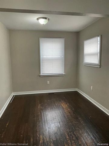 7256 Prospect Avenue, Warren, MI 48091