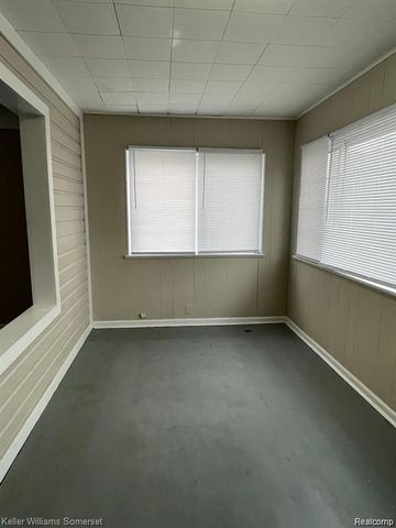 7256 Prospect Avenue, Warren, MI 48091