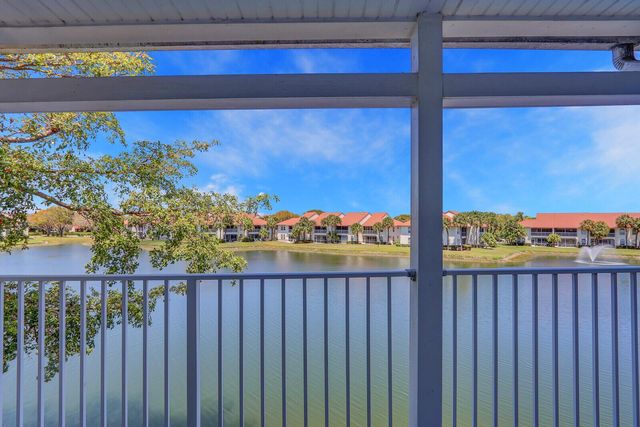 279 Cypress Point Drive, Palm Beach Gardens, FL 33418