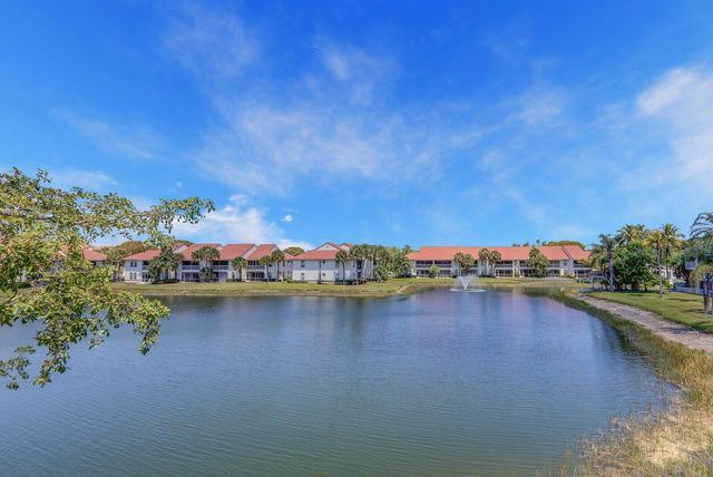 279 Cypress Point Drive, Palm Beach Gardens, FL 33418