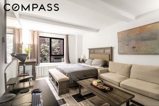 235 W 102nd St Apt 3T, New York City, NY 10025