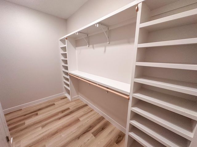 817 5th ST, Lockhart, TX 78644