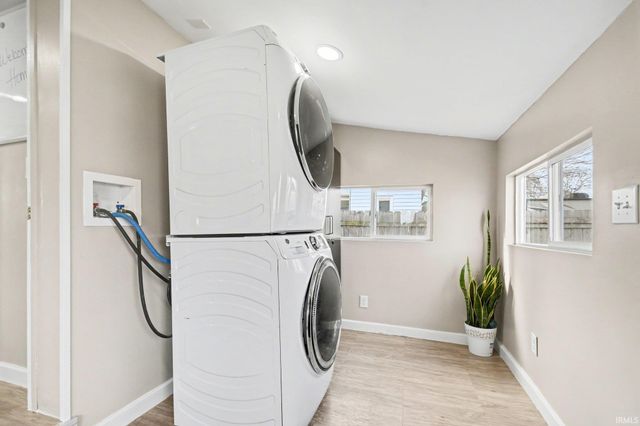 1009 S 26 Street, South Bend, IN 46615