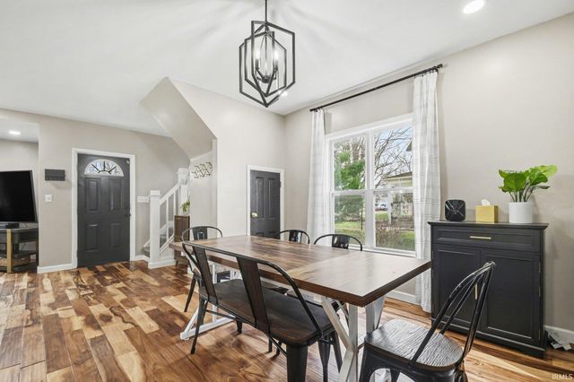 1009 S 26 Street, South Bend, IN 46615