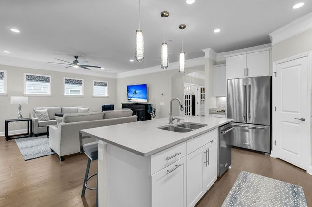 153 Hedera Court, Summerville, SC 29486
