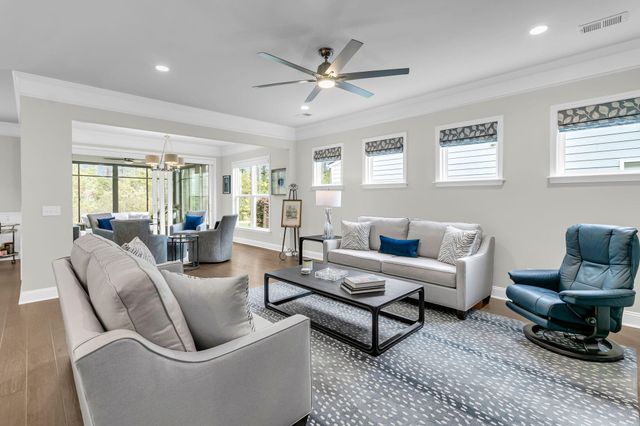 153 Hedera Court, Summerville, SC 29486