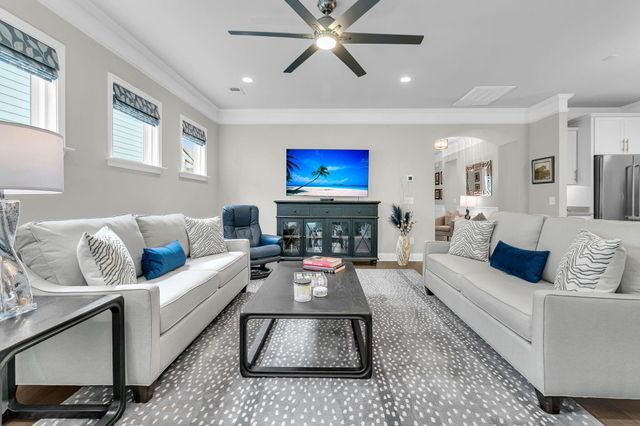153 Hedera Court, Summerville, SC 29486