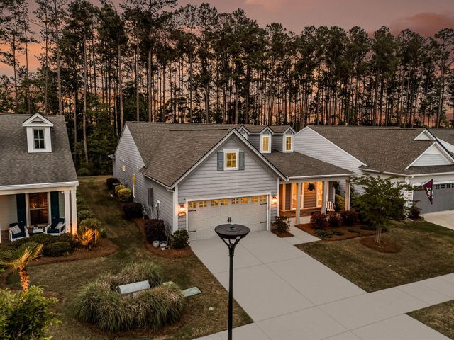 153 Hedera Court, Summerville, SC 29486