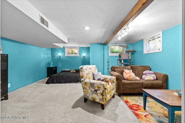 2224 E COEUR D ALENE AVE, Coeur D'alene, ID 83814
