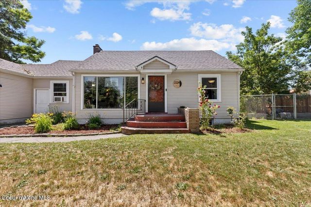 2224 E COEUR D ALENE AVE, Coeur D'alene, ID 83814