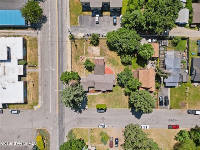 2224 E COEUR D ALENE AVE, Coeur D'alene, ID 83814