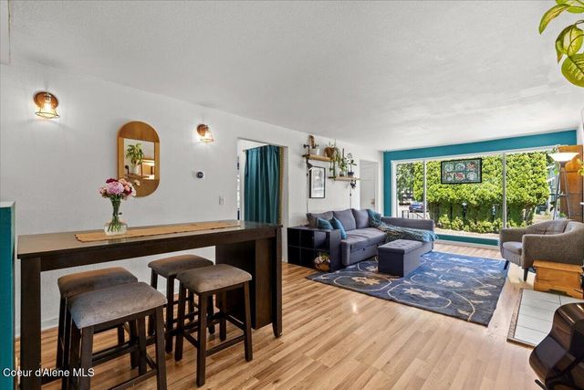 2224 E COEUR D ALENE AVE, Coeur D'alene, ID 83814