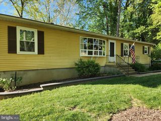 26403 FIELDING RD, Hollywood, MD 20636