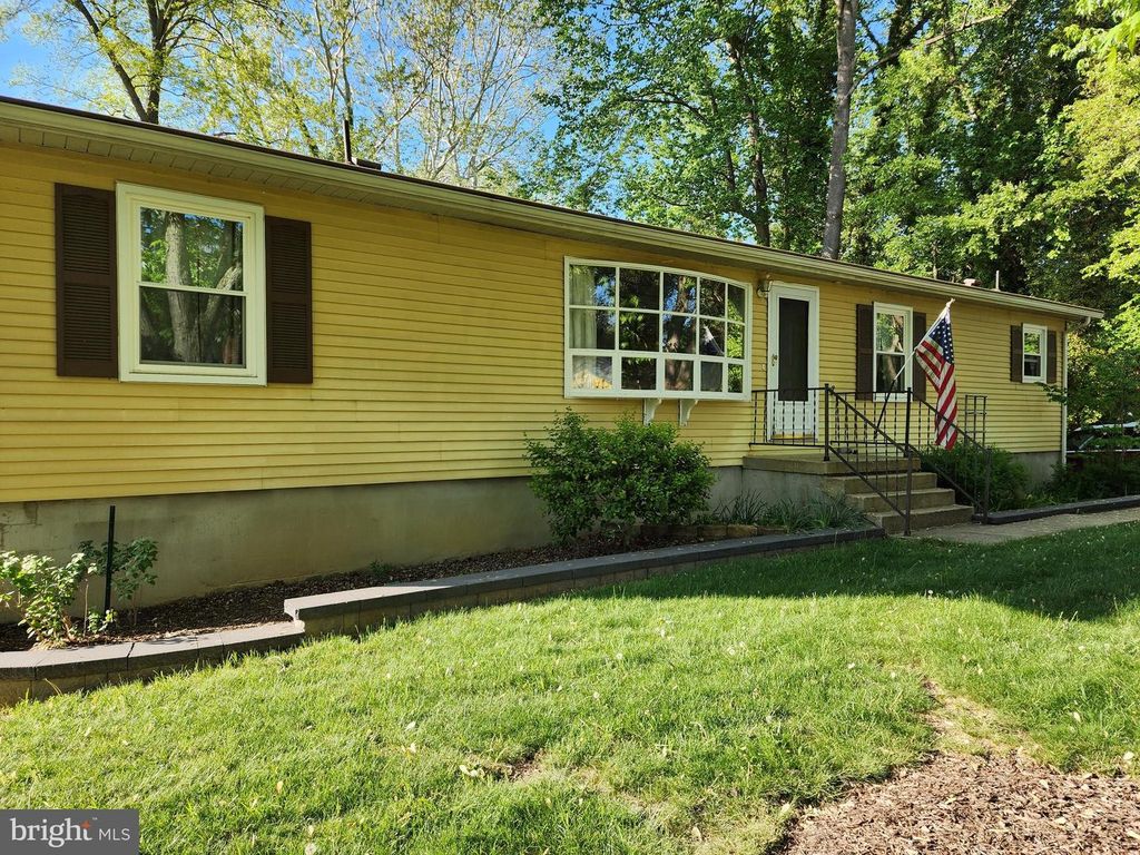 26403 FIELDING RD, Hollywood, MD 20636