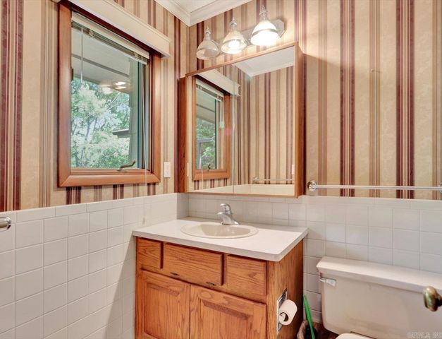54 Tomino Way, Hot Springs Village, AR 71909