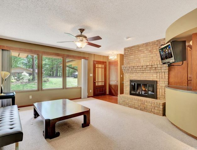 54 Tomino Way, Hot Springs Village, AR 71909