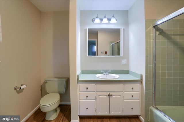 1003 CHARLES ST, Mechanicsburg, PA 17055