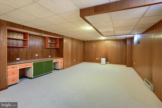 1003 CHARLES ST, Mechanicsburg, PA 17055
