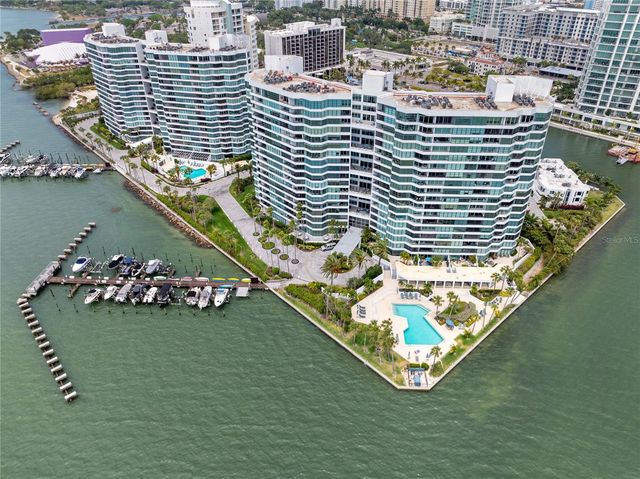 888 BOULEVARD OF THE ARTS 1705, Sarasota, FL 34236