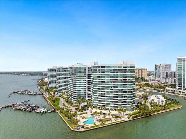 888 BOULEVARD OF THE ARTS 1705, Sarasota, FL 34236