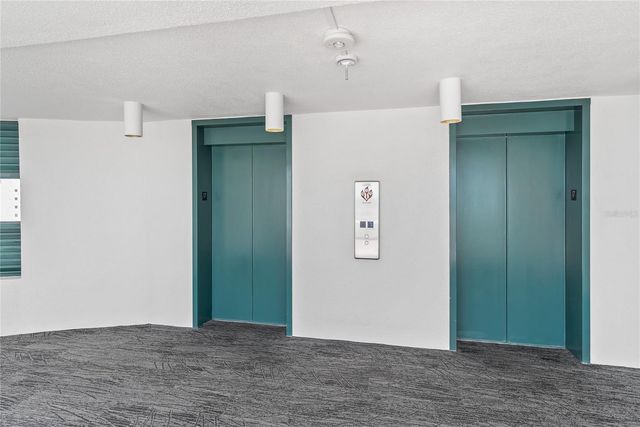 888 BOULEVARD OF THE ARTS 1705, Sarasota, FL 34236