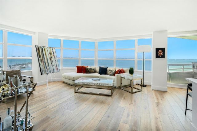 888 BOULEVARD OF THE ARTS 1705, Sarasota, FL 34236