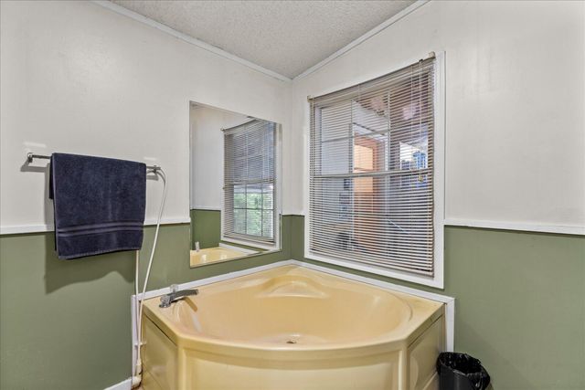 4222 Mcdonald Road, Apison, TN 37302