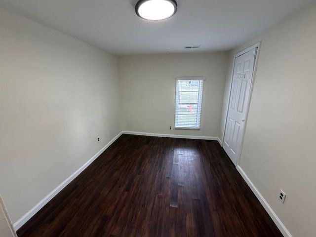 1301 E 28th Street, Chattanooga, TN 37404