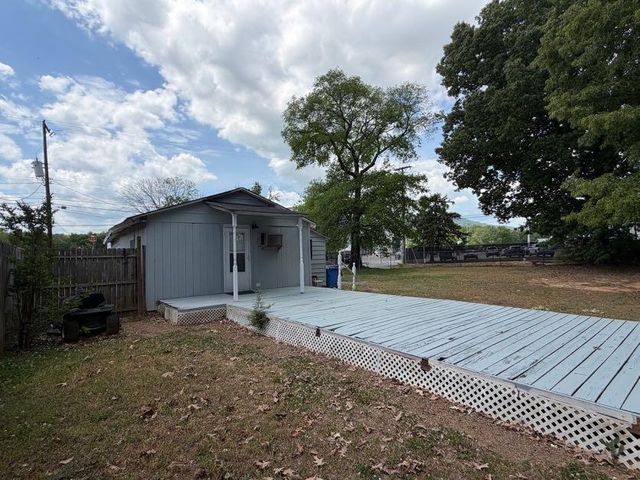 1301 E 28th Street, Chattanooga, TN 37404