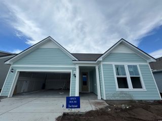 1237 Beeblossom Dr., North Myrtle Beach, SC 29582
