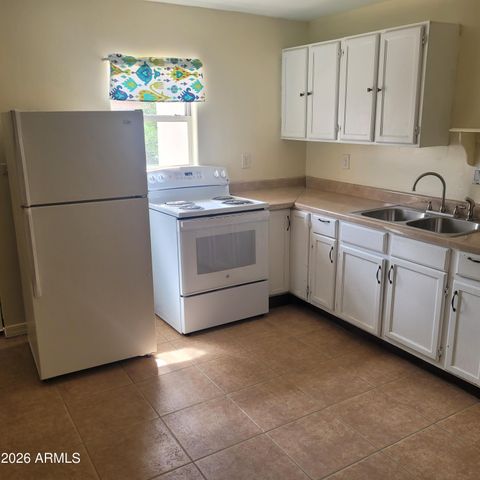 5037 W Myrtle Avenue, Glendale, AZ 85301