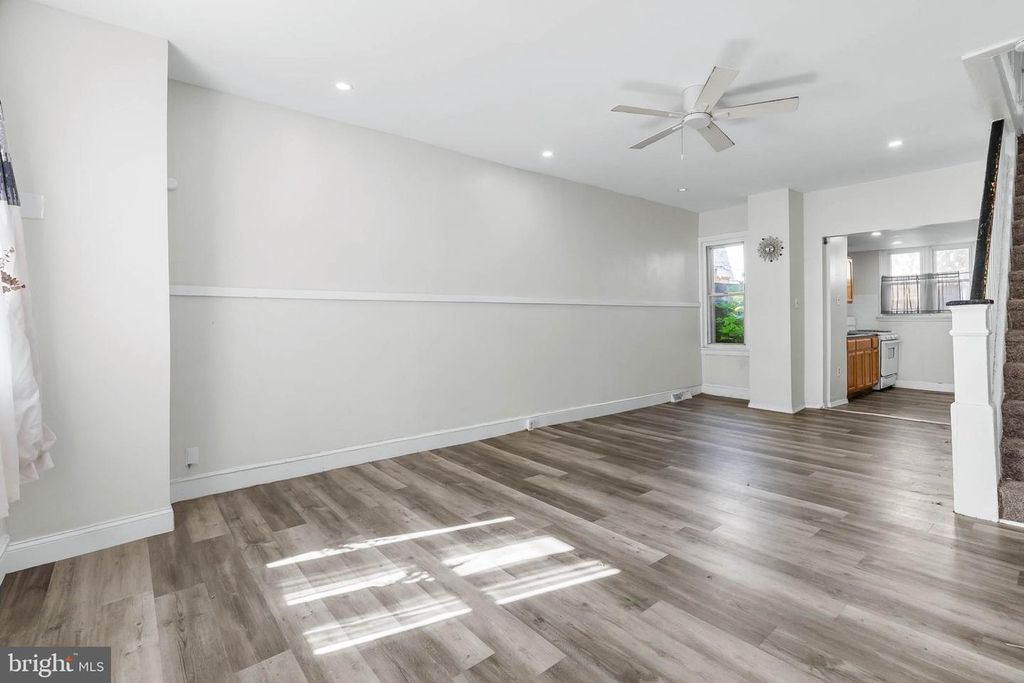 2061 SIGEL ST, PHILADELPHIA, PA 19145 — photo 4