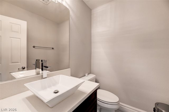 5 Chateau Whistler Court, Las Vegas, NV 89148