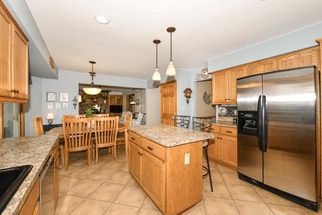 W166N10248 Calico LANE, Germantown, WI 53022